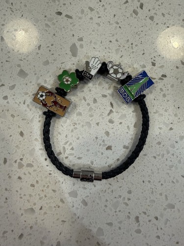 Bracciale charm fifa boston - bracciale,